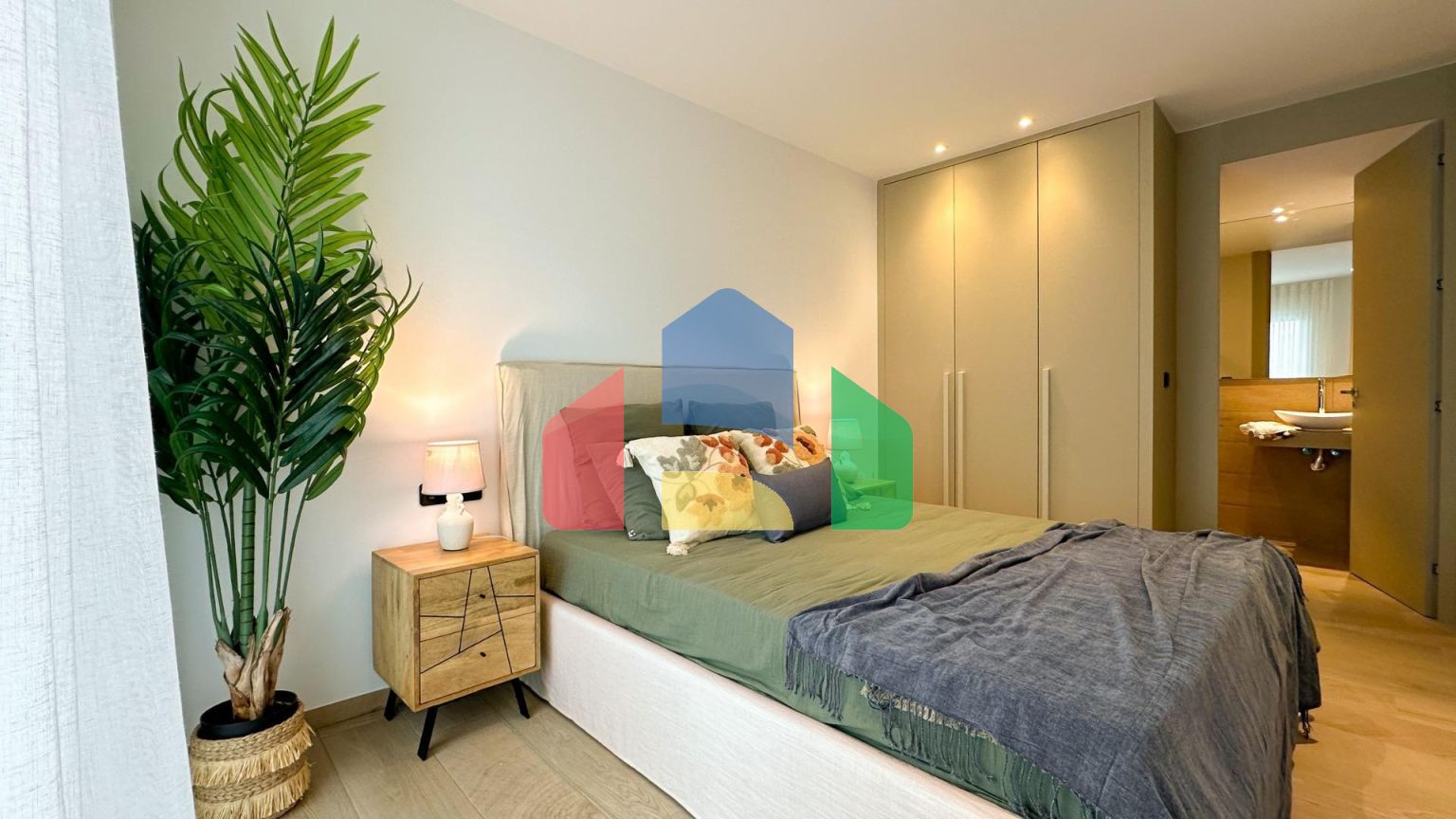 Новые бунгало в Ла Финка Гольф, Алгорфа — роскошь и природа на побережье Коста Бланка