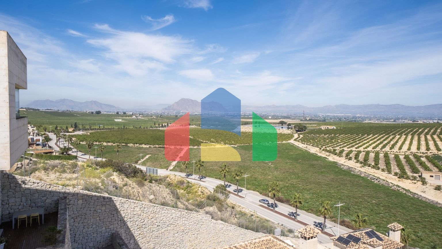 НОВЫЕ ОТДЕЛЬНО СТОЯЩИЕ ВИЛЛЫ В ЛА ФИНКА ГОЛЬФ