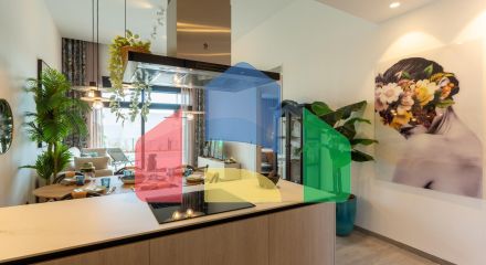 ФАНТАСТИЧЕСКАЯ СРЕДИЗЕМНОМОРСКАЯ ВИЛЛА НА ПОЛЕ ДЛЯ ГОЛЬФА НЕДАЛЕКО ОТ МОРЯ