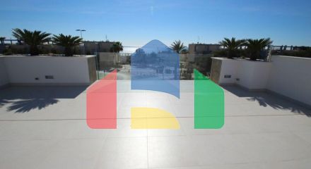 Комплекс «Bellavista» Здесь мы продаем отдельные виллы. Цена от 469000 евро