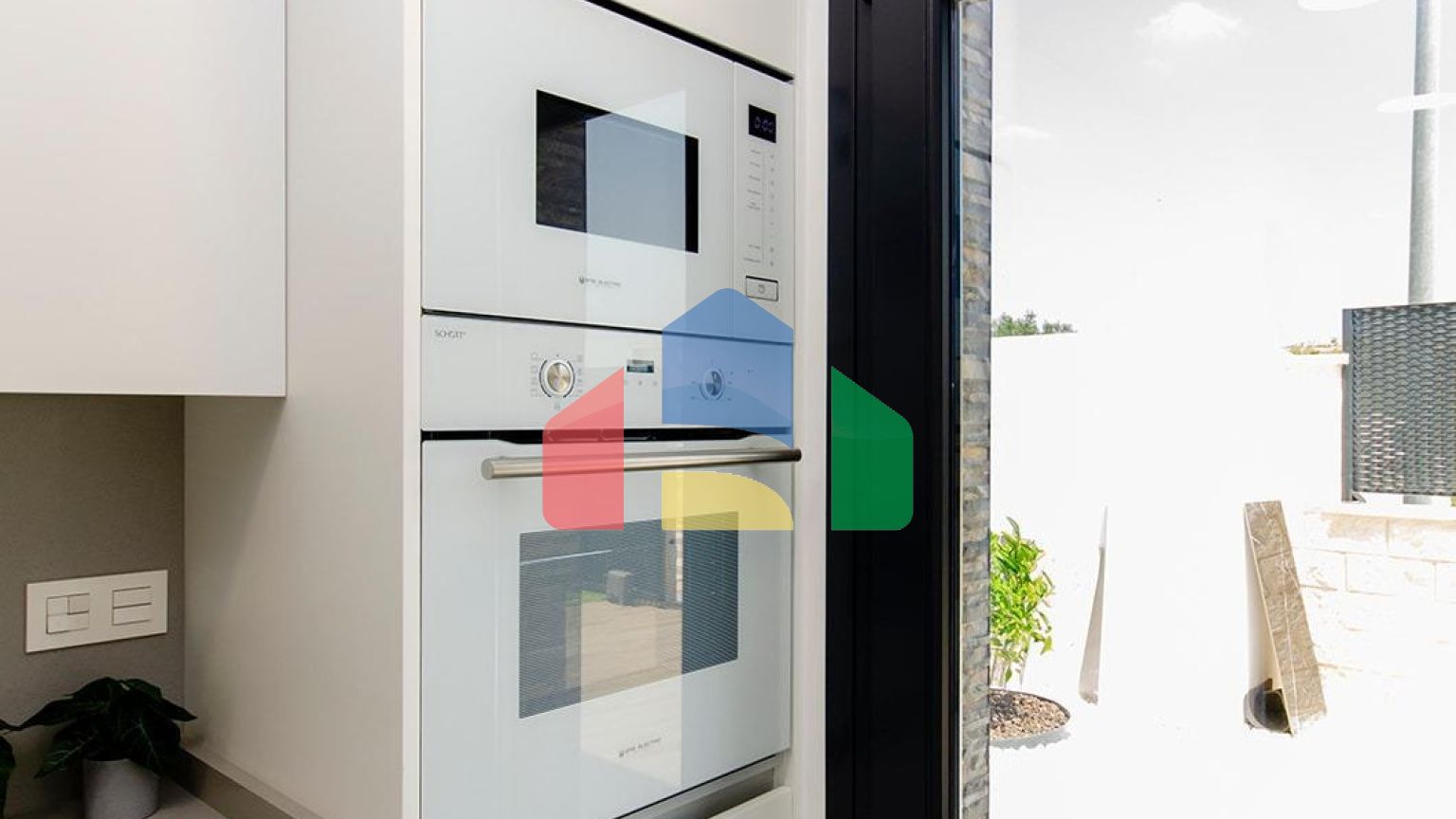 НОВЫЕ ВИЛЛЫ В ГОЛЬФ-КУРОРТЕ ВИСТАБЕЛА