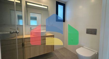 Продается новая квартира в Лас Колинас Гольф Резорт