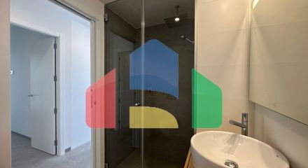 Продается новая квартира в Лас Колинас Гольф Резорт