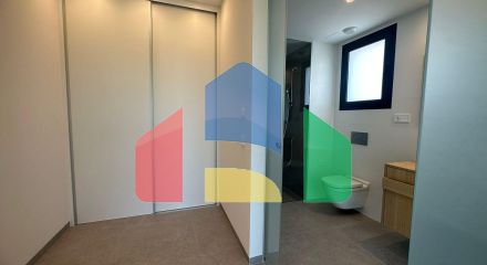 Продается новая квартира в Лас Колинас Гольф Резорт