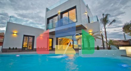 Комплекс «Bellavista» Здесь мы продаем отдельные виллы. Цена от 469000 евро