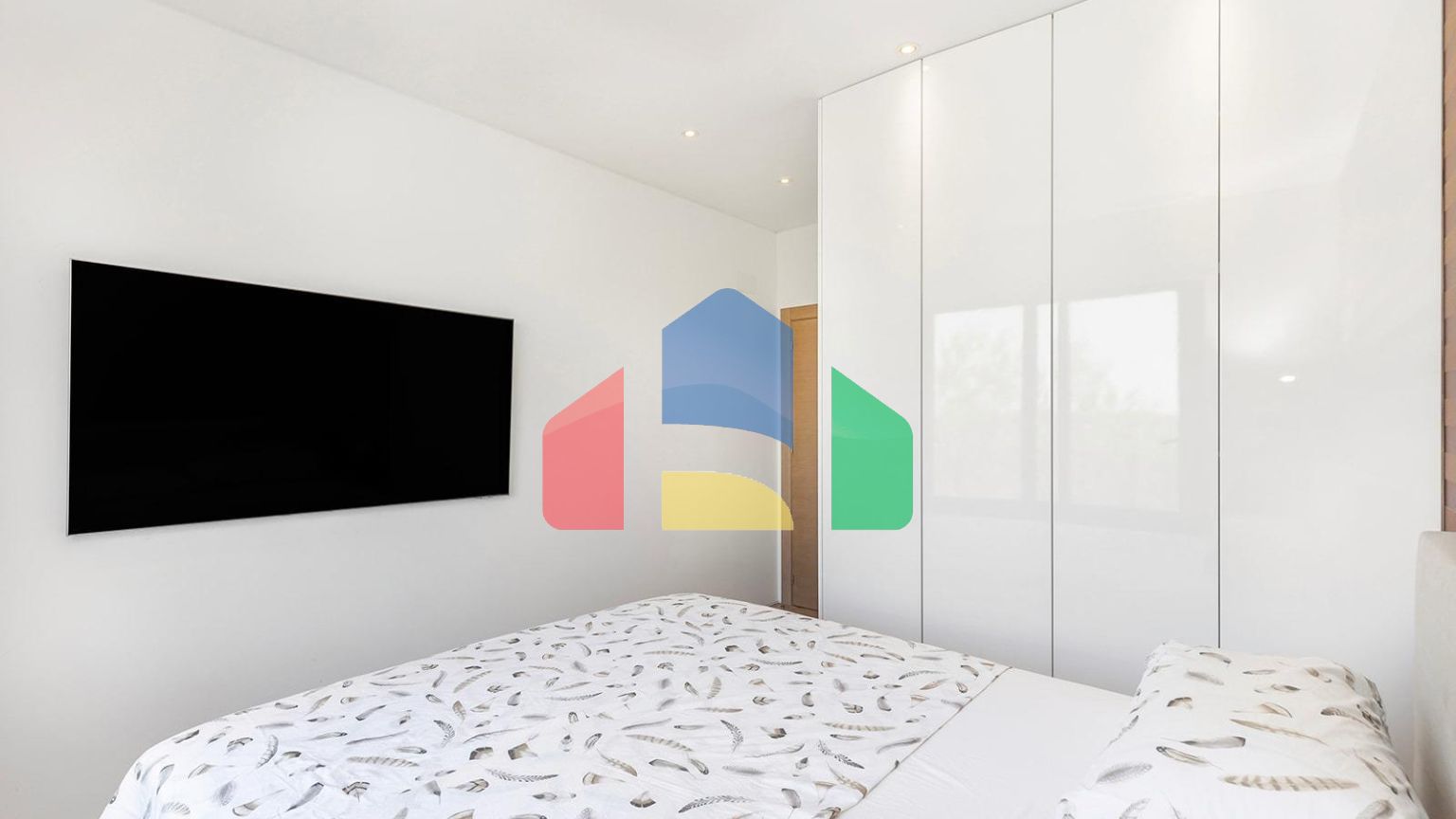 LAS COLINAS. ПЕНТХАУС С ВИДОМ НА МОРЕ С ПРИВАТНЫМ СОЛЯРИЕМ. 2 СПАЛЬНИ. 2 ВАННЫЕ. ГАРАЖ+КЛАДОВКА