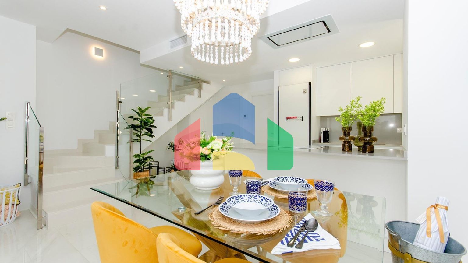 НОВЫЕ ВИЛЛЫ В ГОЛЬФ-КУРОРТЕ ВИСТАБЕЛА