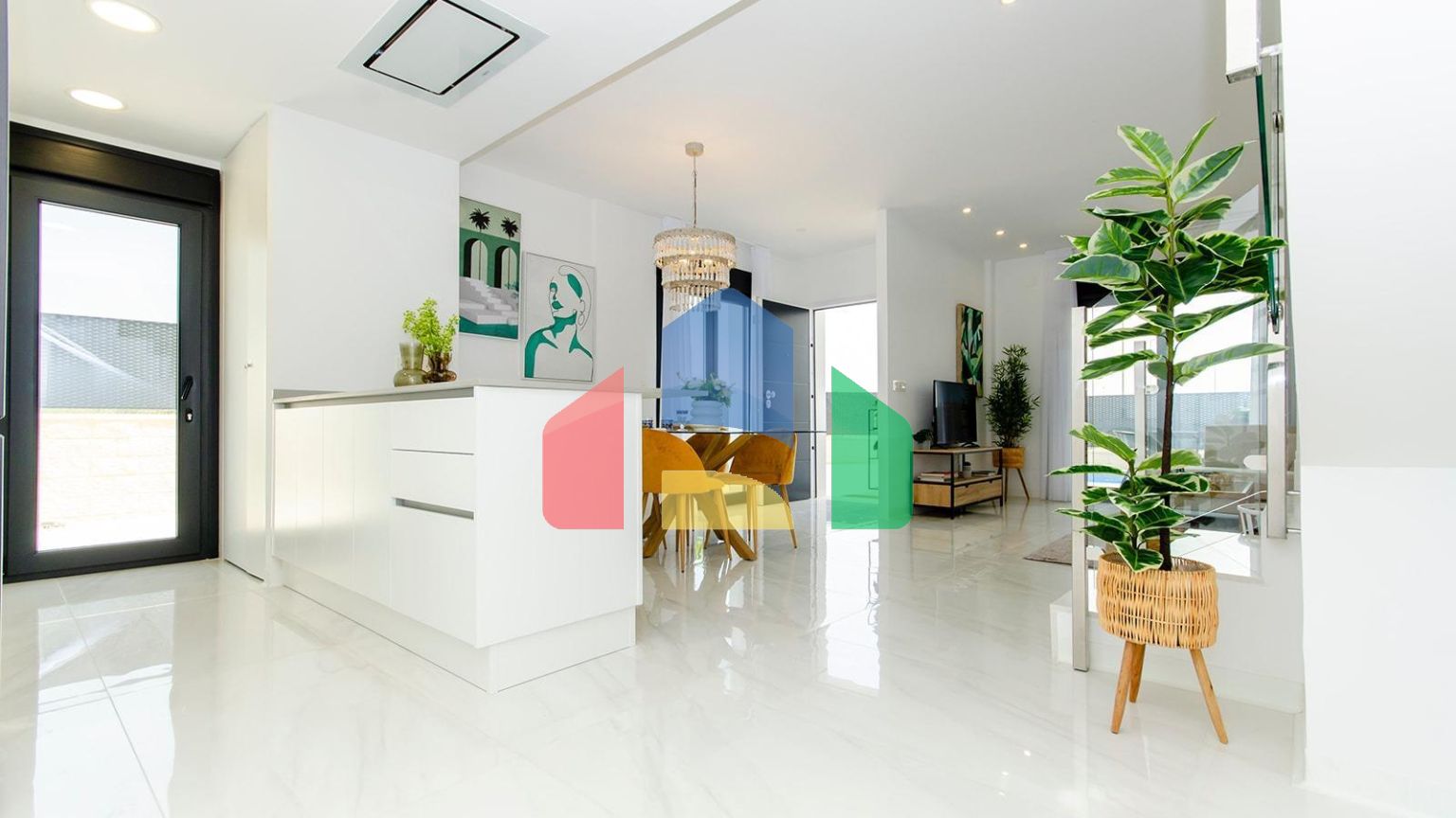 НОВЫЕ ВИЛЛЫ В ГОЛЬФ-КУРОРТЕ ВИСТАБЕЛА