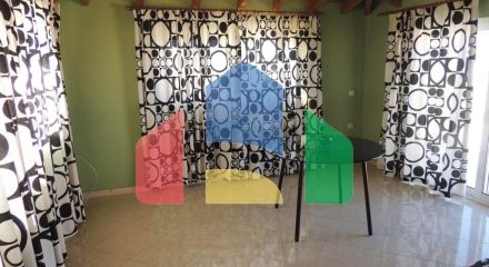 Продаж - Котедж 545 m² в Аттиці