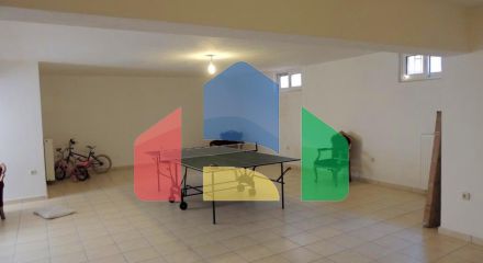 Продажа - Коттедж 545 m² в Аттике