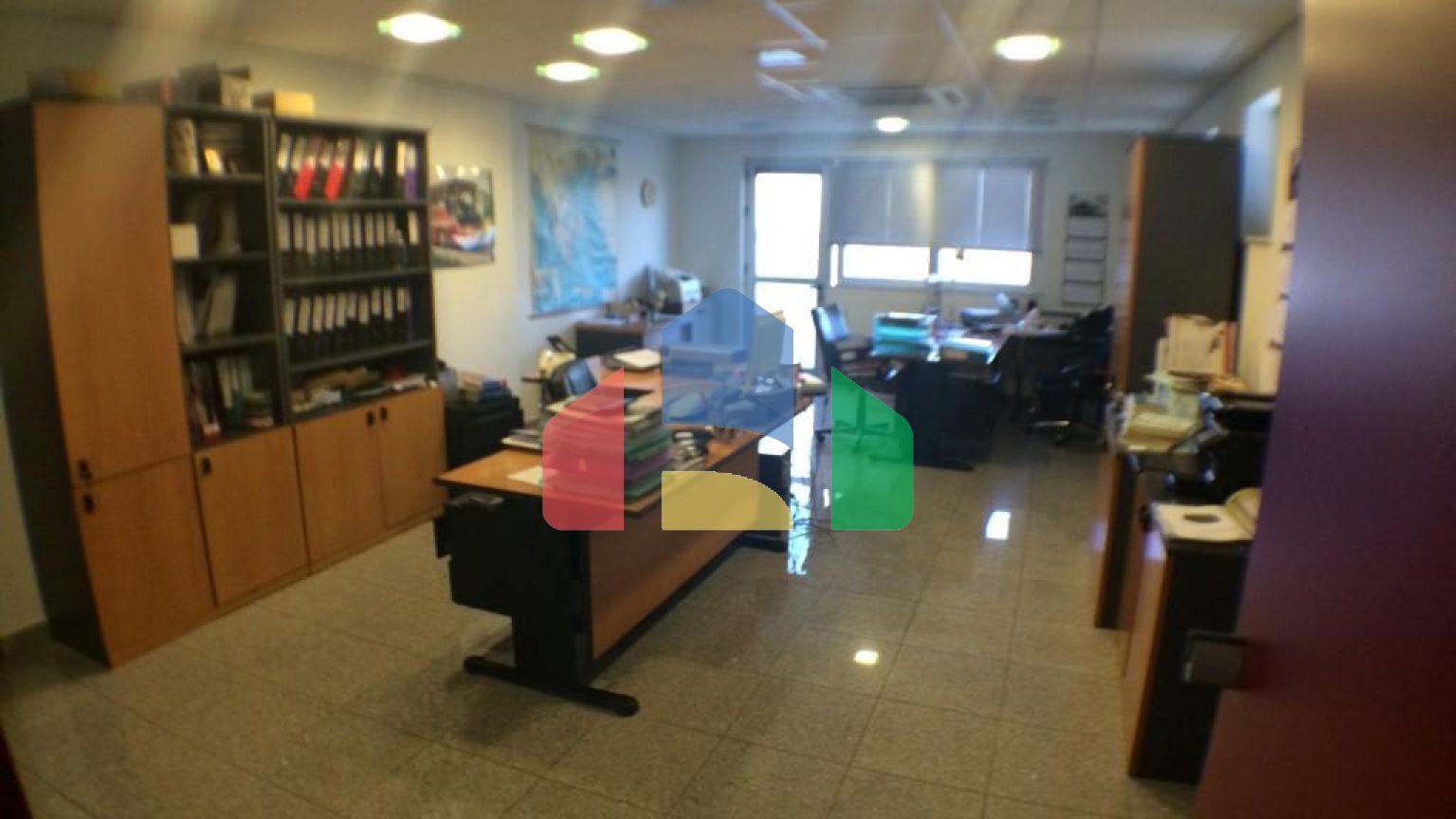 Продажа - Коммерческое помещение 996 m² в Аттике