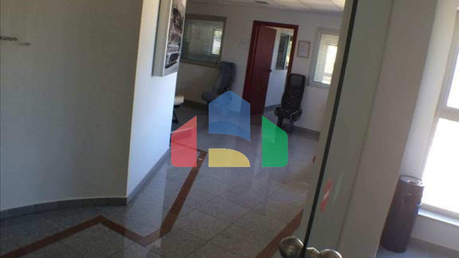 Продажа - Коммерческое помещение 996 m² в Аттике