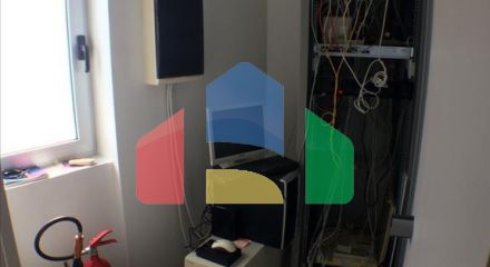 Продажа - Коммерческое помещение 996 m² в Аттике