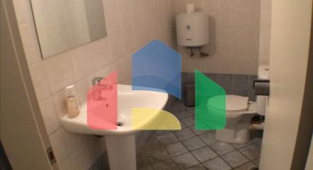 Продажа - Коммерческое помещение 996 m² в Аттике