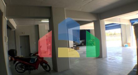 Продажа - Коммерческое помещение 996 m² в Аттике