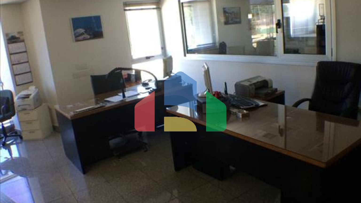 Продажа - Коммерческое помещение 996 m² в Аттике