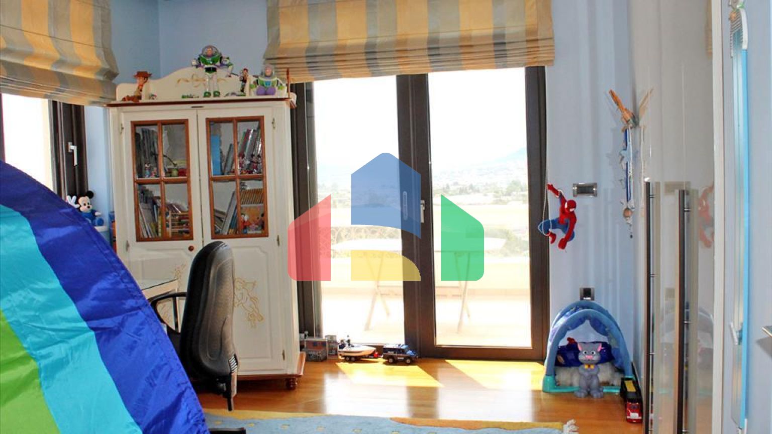 Продажа - Вилла 600 m² в Аттике