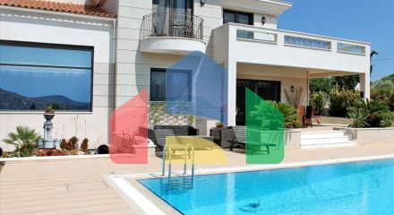 Продажа - Вилла 600 m² в Аттике Продажа - Вилла 600 m² в Аттике