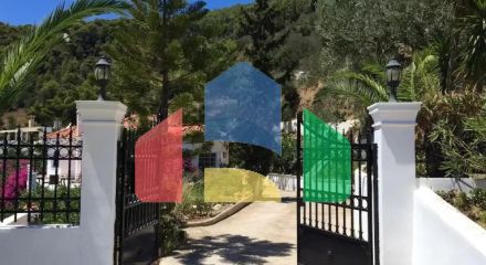 Продаж - Котедж 200 m² в Аттиці