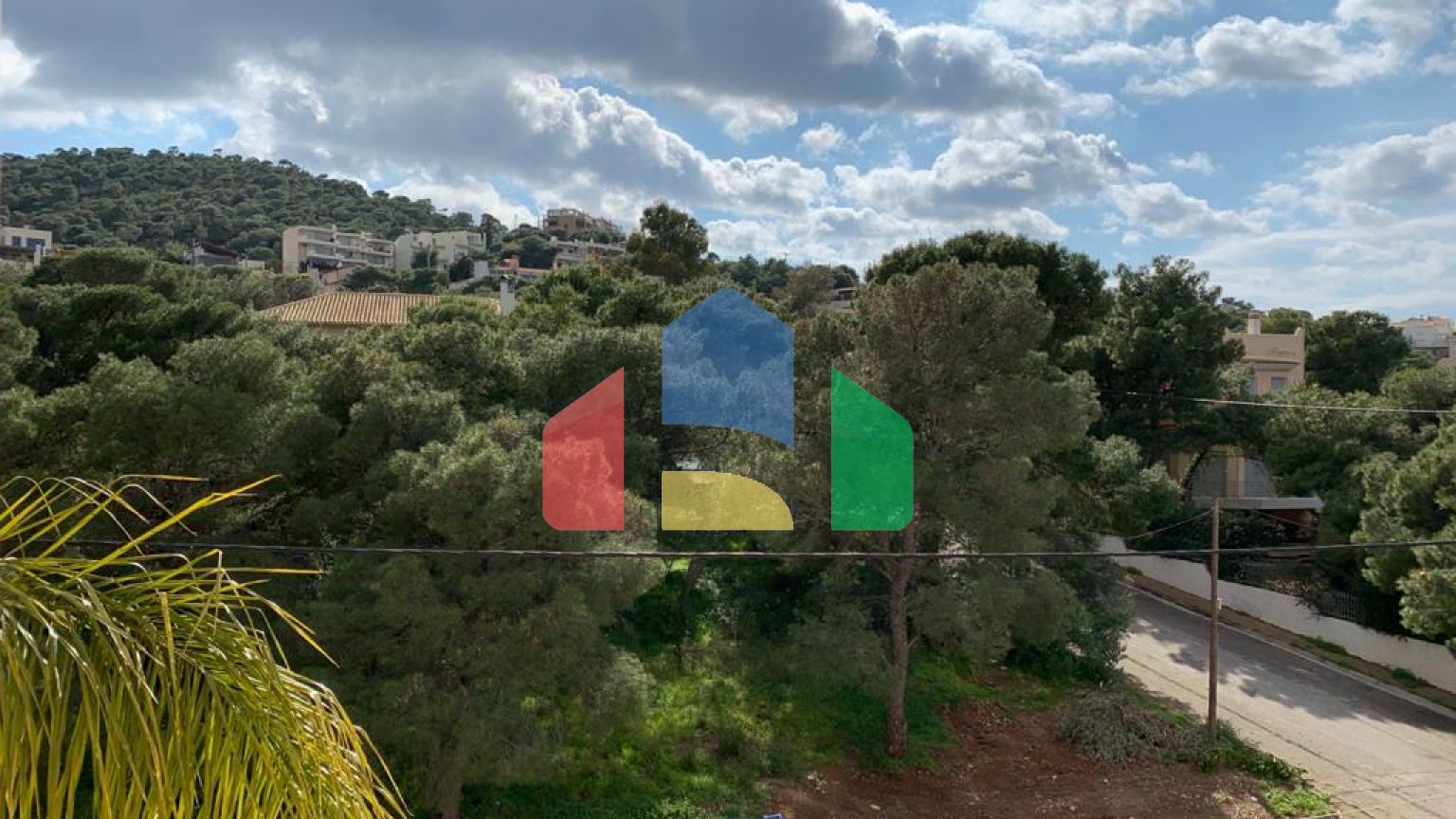 Продаж - Котедж 470 m² в Аттиці