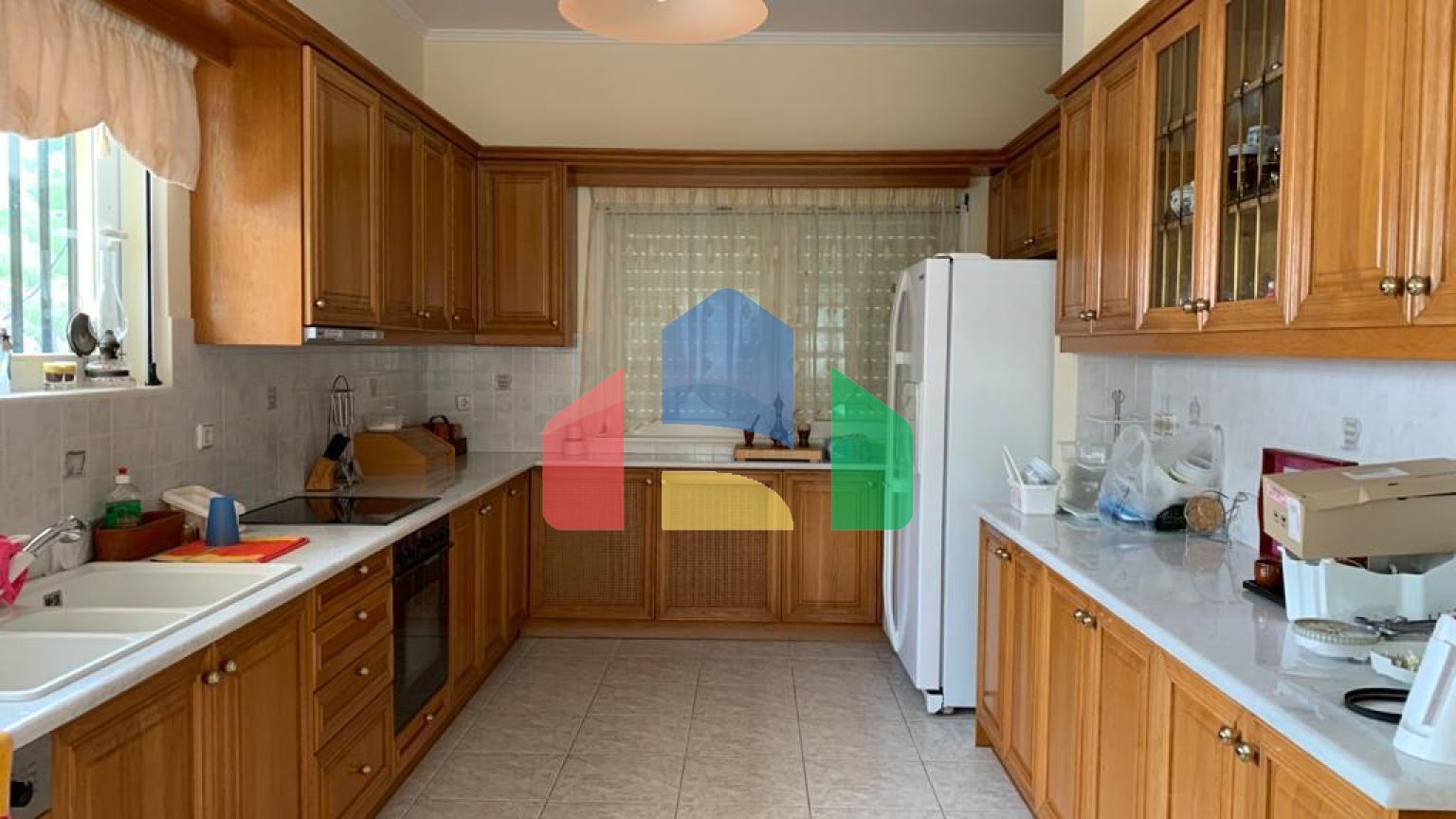 Продаж - Котедж 470 m² в Аттиці