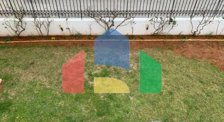 Продаж - Котедж 470 m² в Аттиці