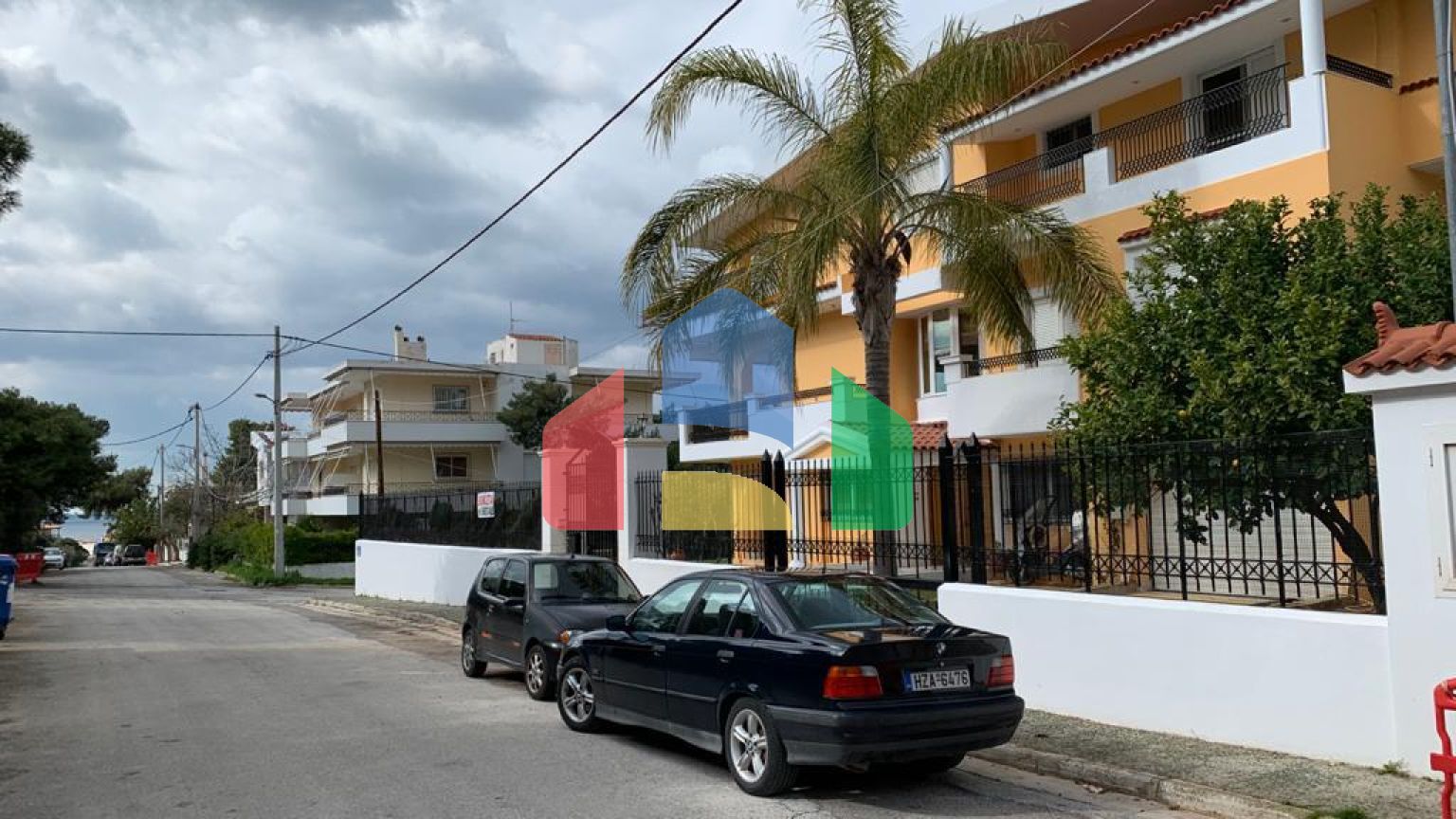 Продаж - Котедж 470 m² в Аттиці