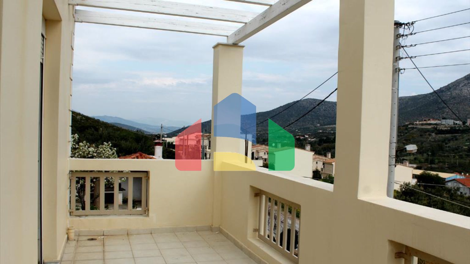 Продажа - Таунхаус 150 m² в Аттике