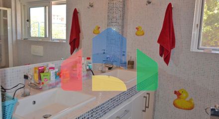 Продаж - Котедж 330 m² в Аттиці