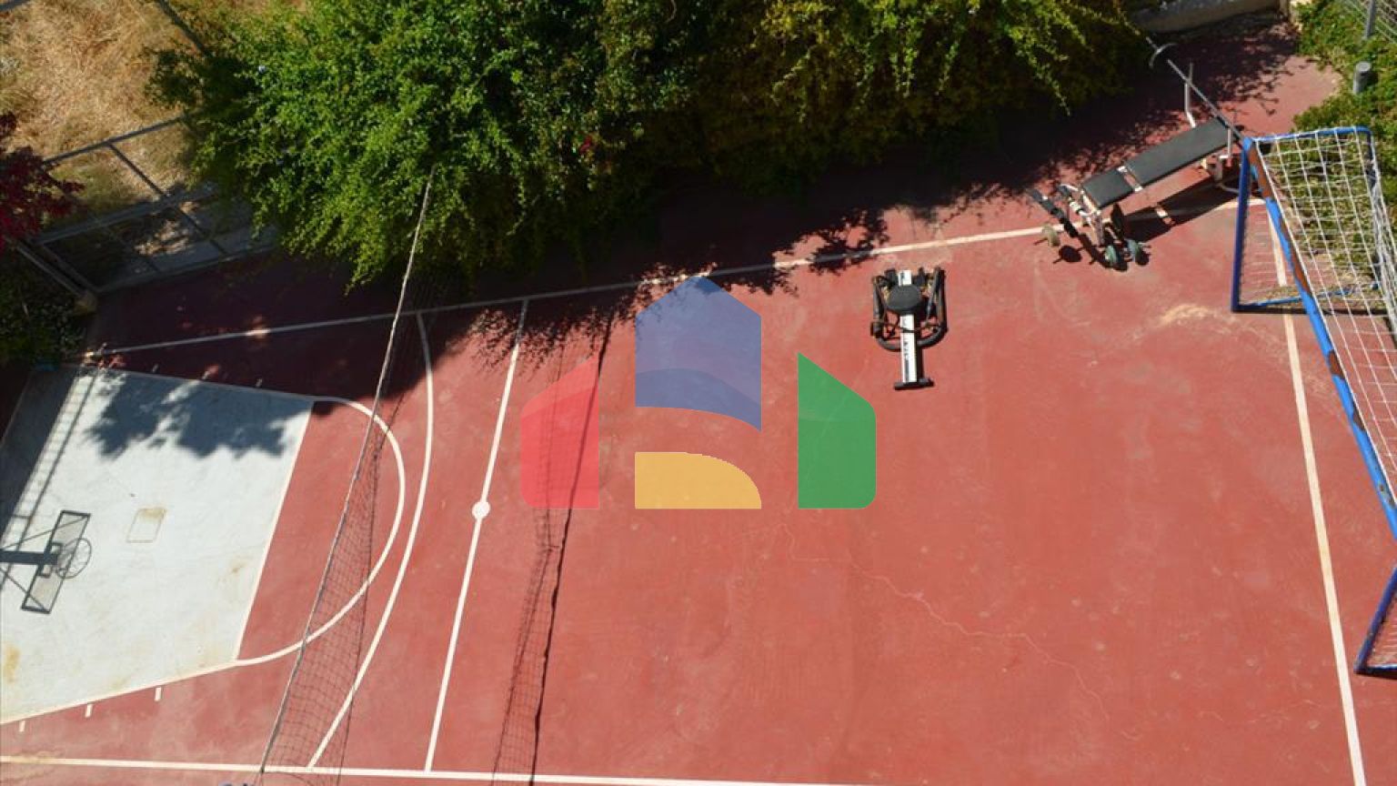 Продаж - Котедж 330 m² в Аттиці