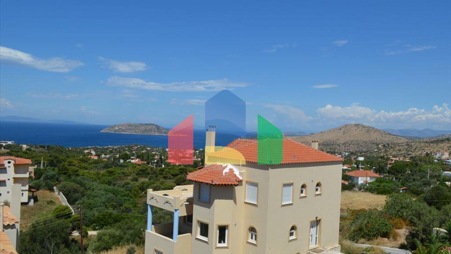 Продаж - Котедж 330 m² в Аттиці