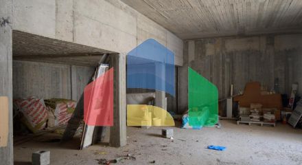 Продаж - Котедж 330 m² в Аттиці