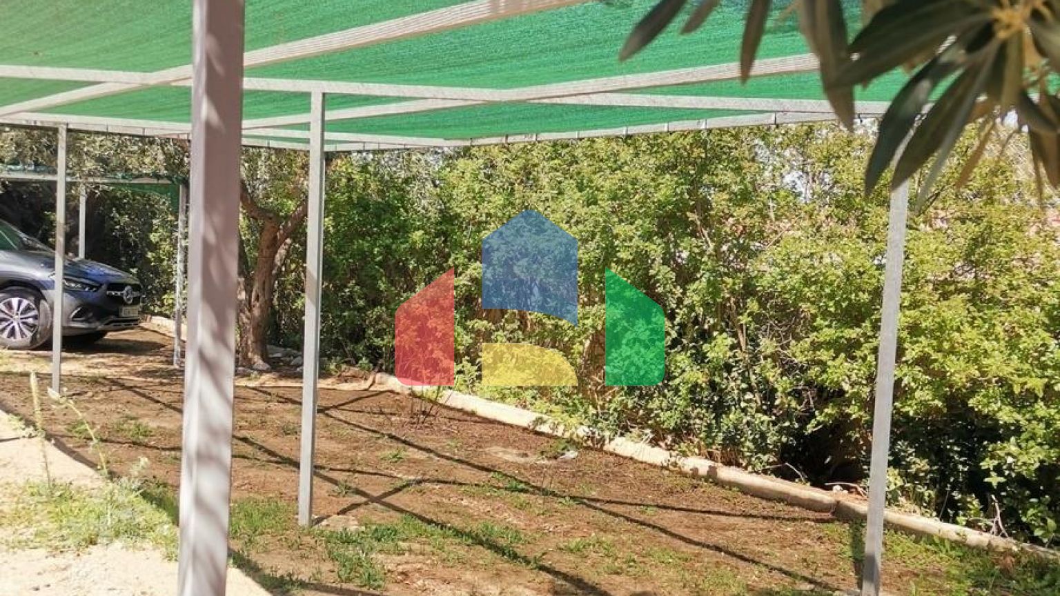 Продаж - Котедж 520 m² в Аттиці