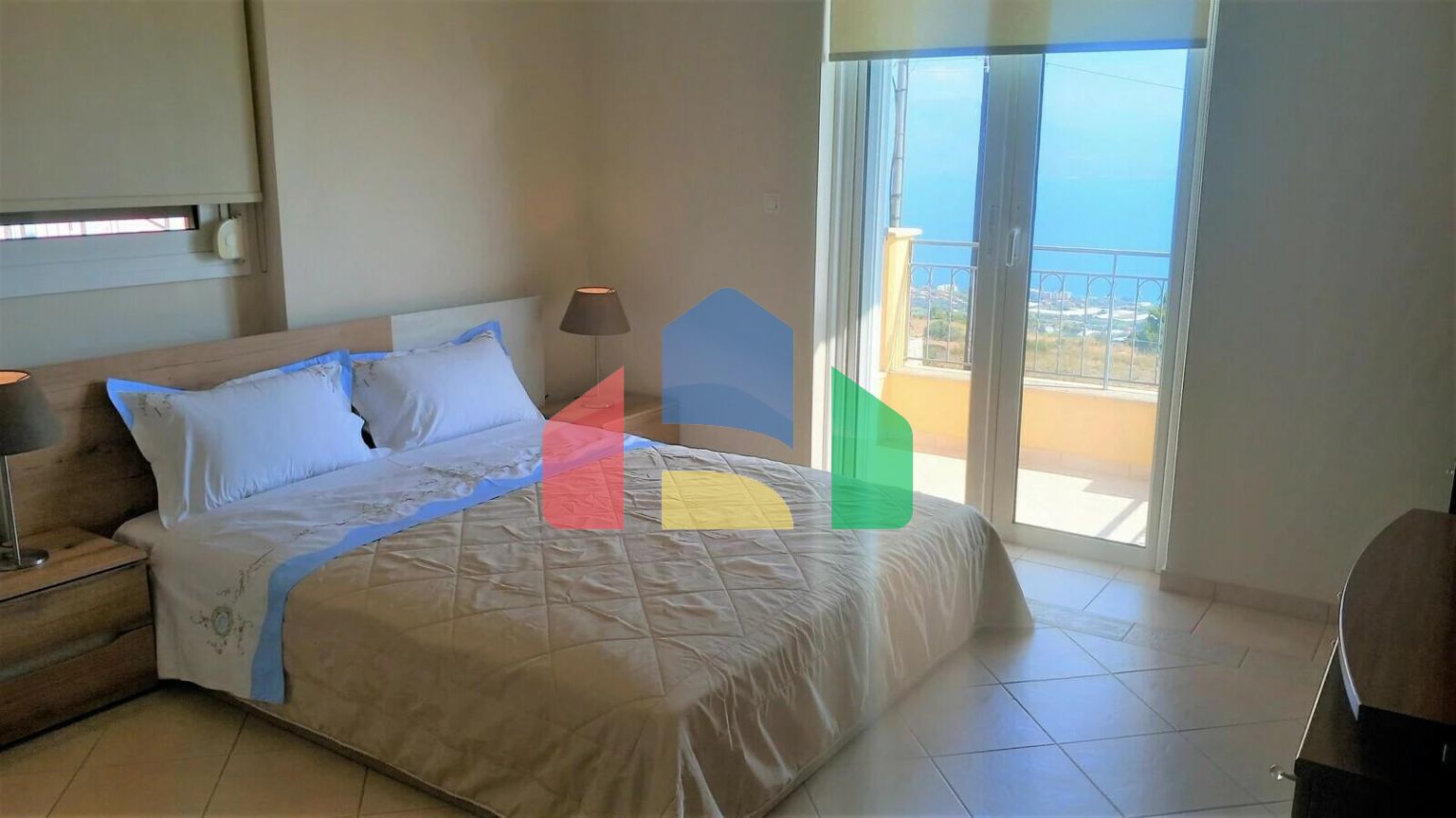 Продажа - Коттедж 320 m² в Аттике