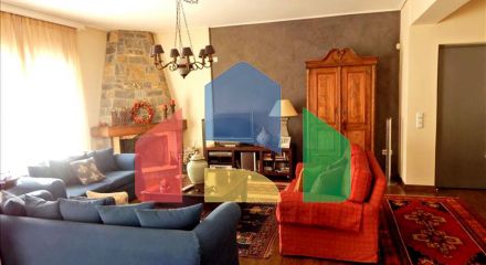 For Sale - Detached house 282 m² in Attica