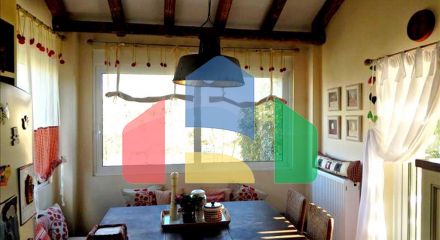 For Sale - Detached house 282 m² in Attica