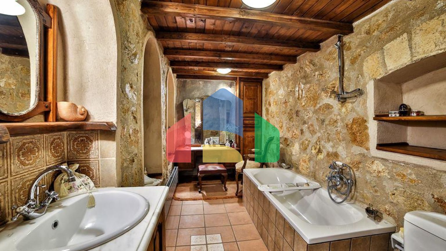 Продаж - Вілла 210 m² в Аттиці