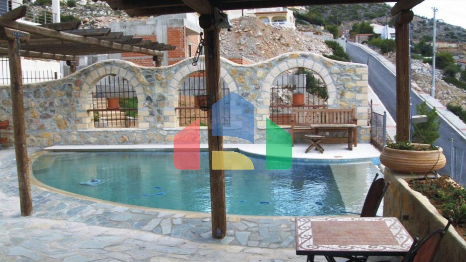 Продаж - Вілла 210 m² в Аттиці