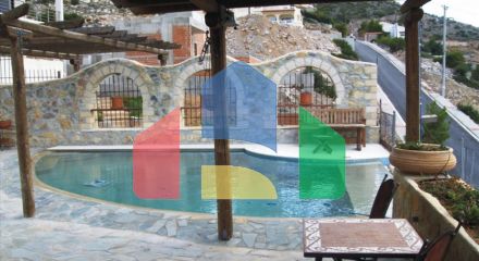 Продаж - Вілла 210 m² в Аттиці