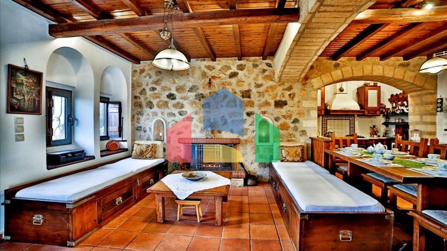 Продаж - Вілла 210 m² в Аттиці