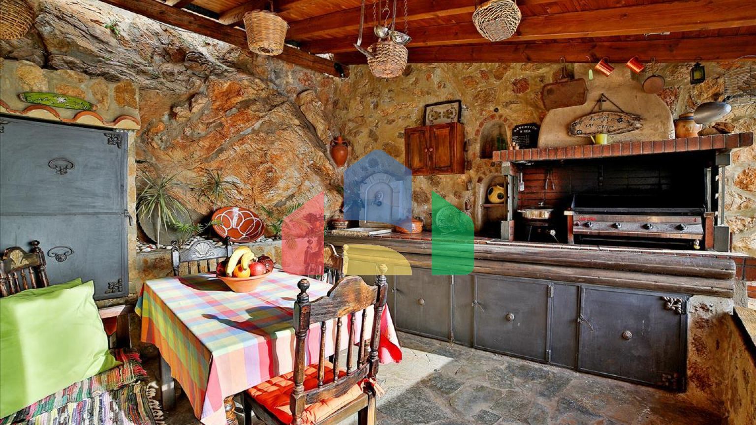 Продаж - Вілла 210 m² в Аттиці