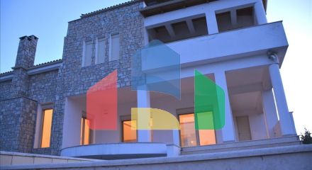 Продаж - Вілла 1200 m² в Аттиці