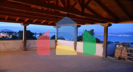 Продаж - Вілла 1200 m² в Аттиці