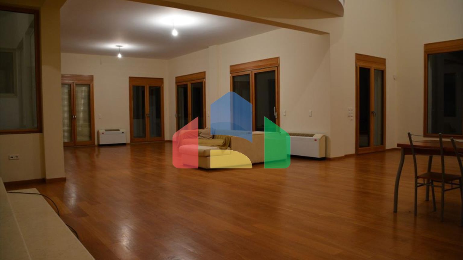 Продаж - Вілла 1200 m² в Аттиці