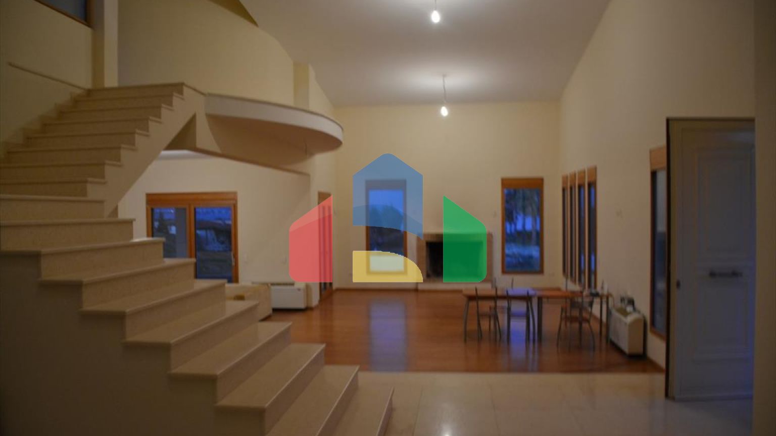 Продаж - Вілла 1200 m² в Аттиці