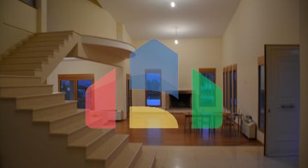 Продаж - Вілла 1200 m² в Аттиці