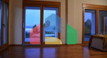 Продаж - Вілла 1200 m² в Аттиці