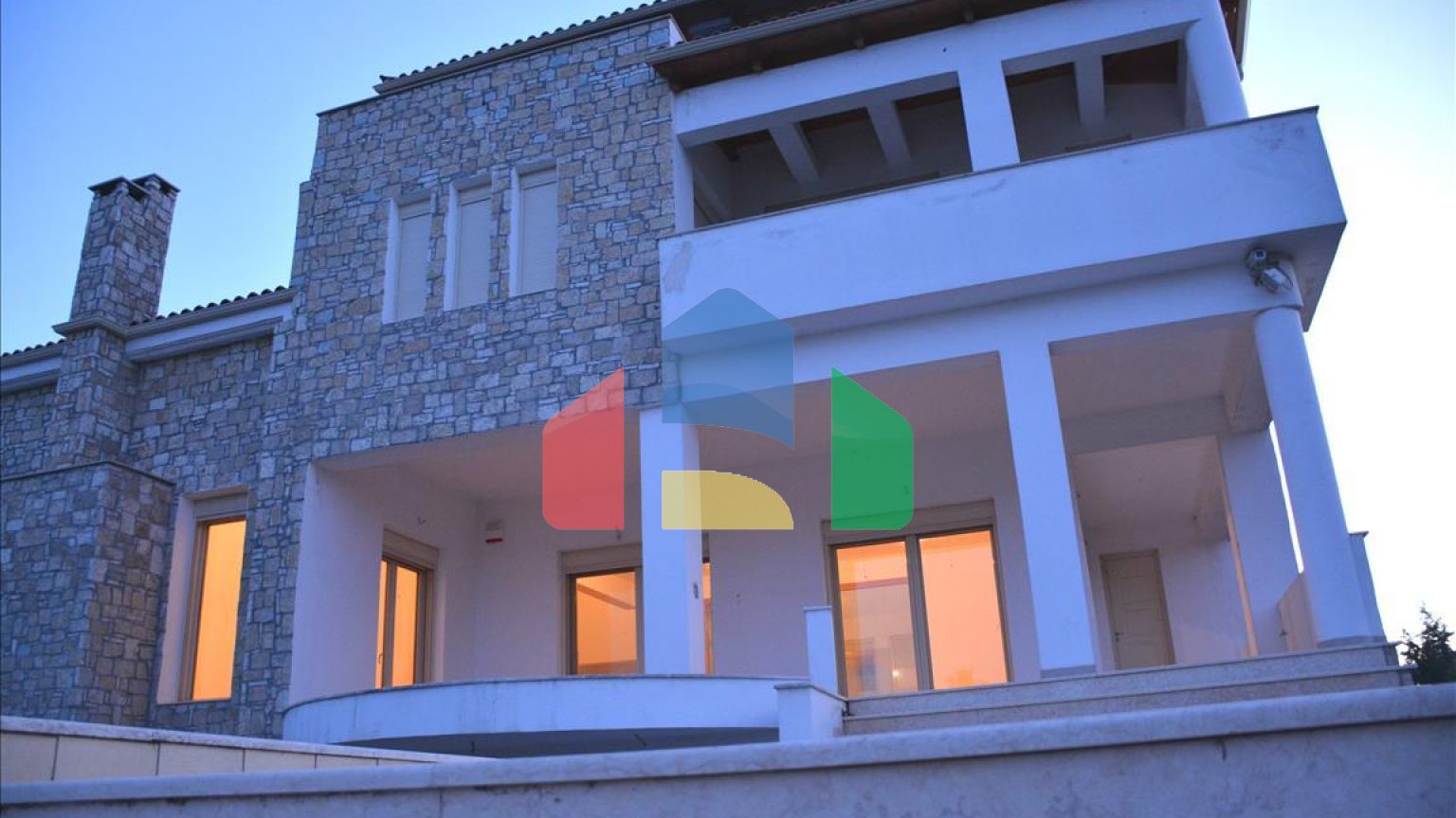 Продаж - Вілла 1200 m² в Аттиці