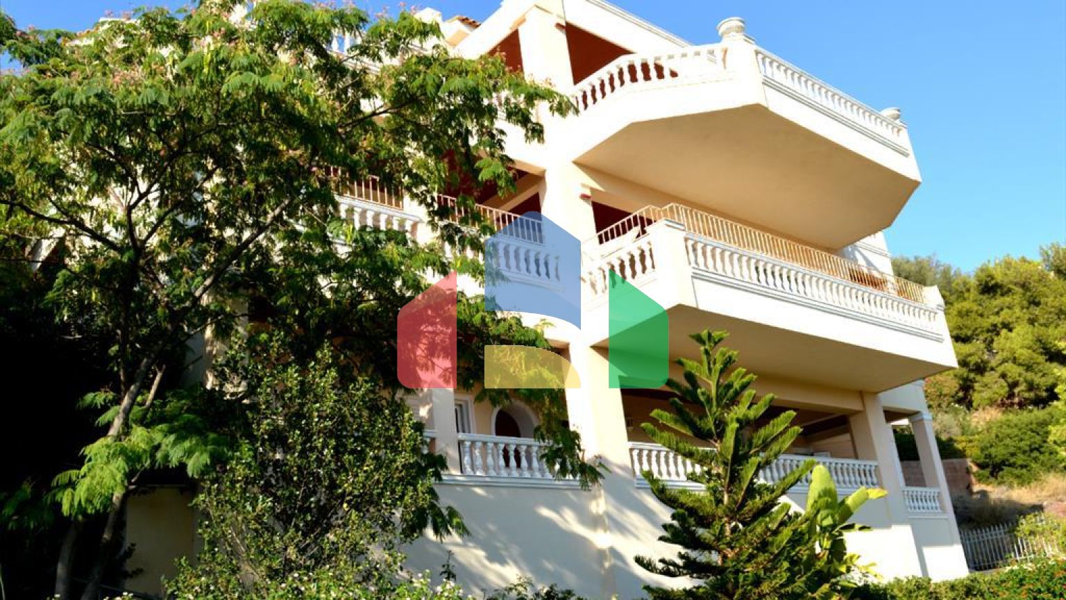 Продажа - Вилла 816 m² в Аттике