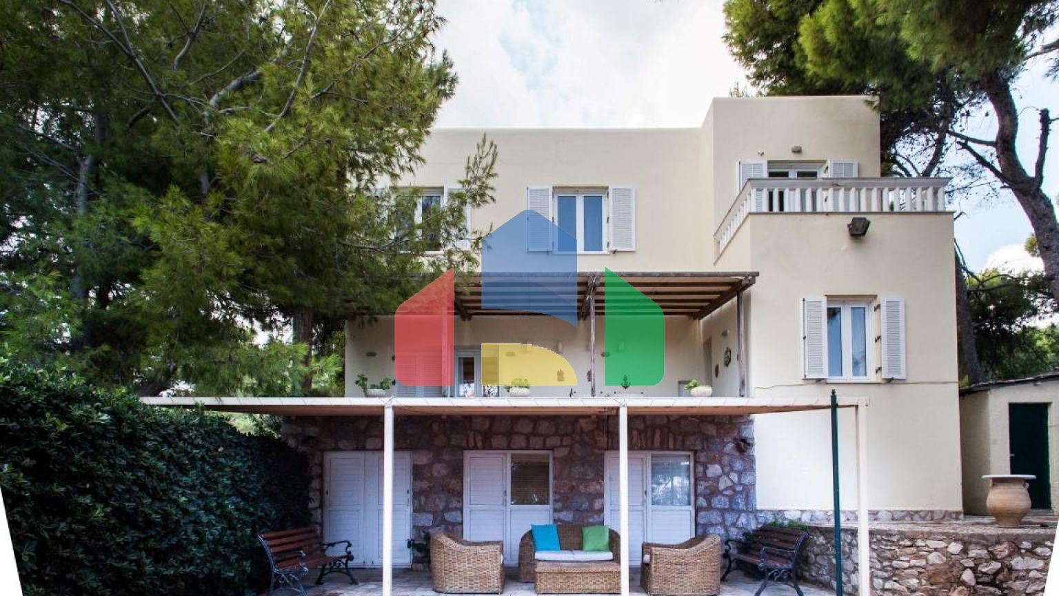 Продаж - Котедж 300 m² в Аттиці